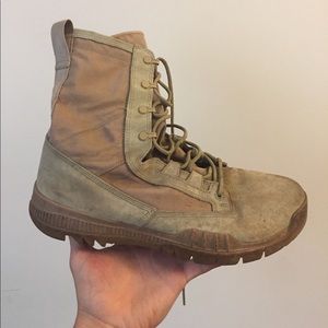 Nike SFB Special Field 8” boot in British Khaki